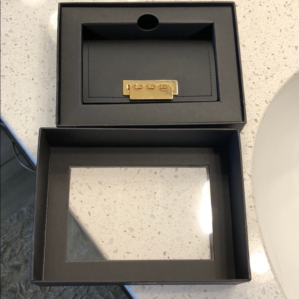 Zac zacposen wallet
